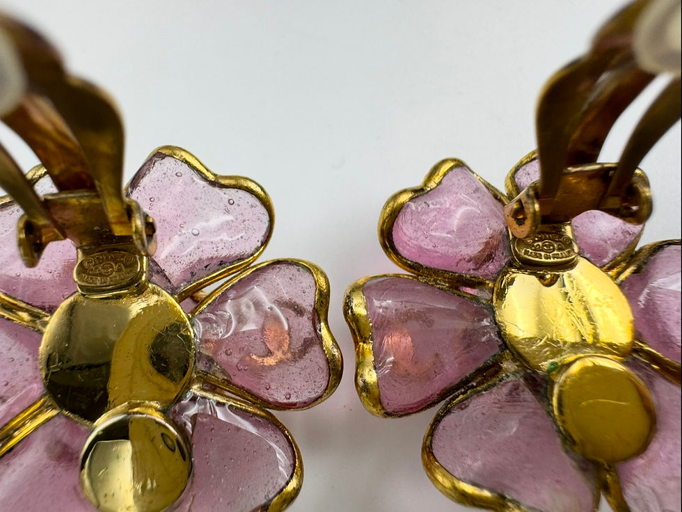 Thumbnail: Chanel Vintage 02A Gripoix Pink Camellia Clip-on Earrings