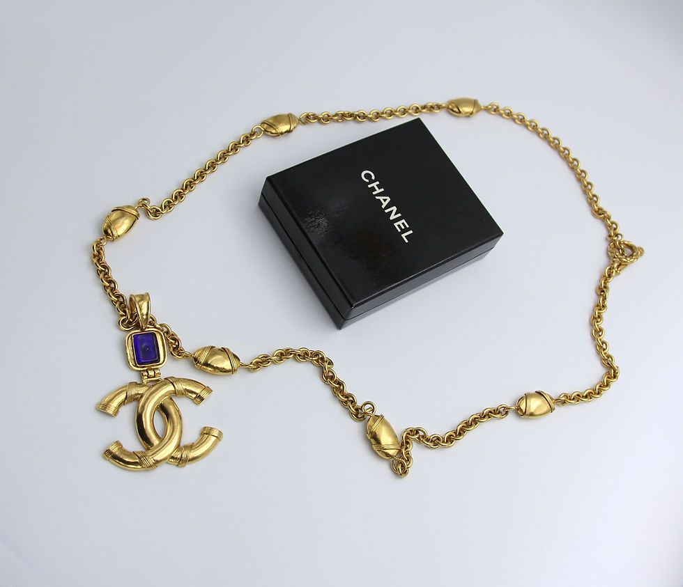 Thumbnail: Chanel Vintage Chanel Vintage 94A Gripoix Blue Gold-plated Necklace
