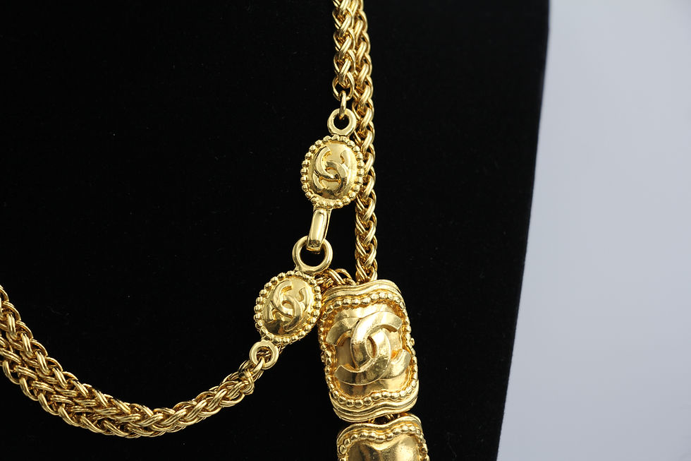 Thumbnail: Chanel Vintage 1996 Gripoix Red Bead Gold Plated Long Necklace /Stacking Wearabl