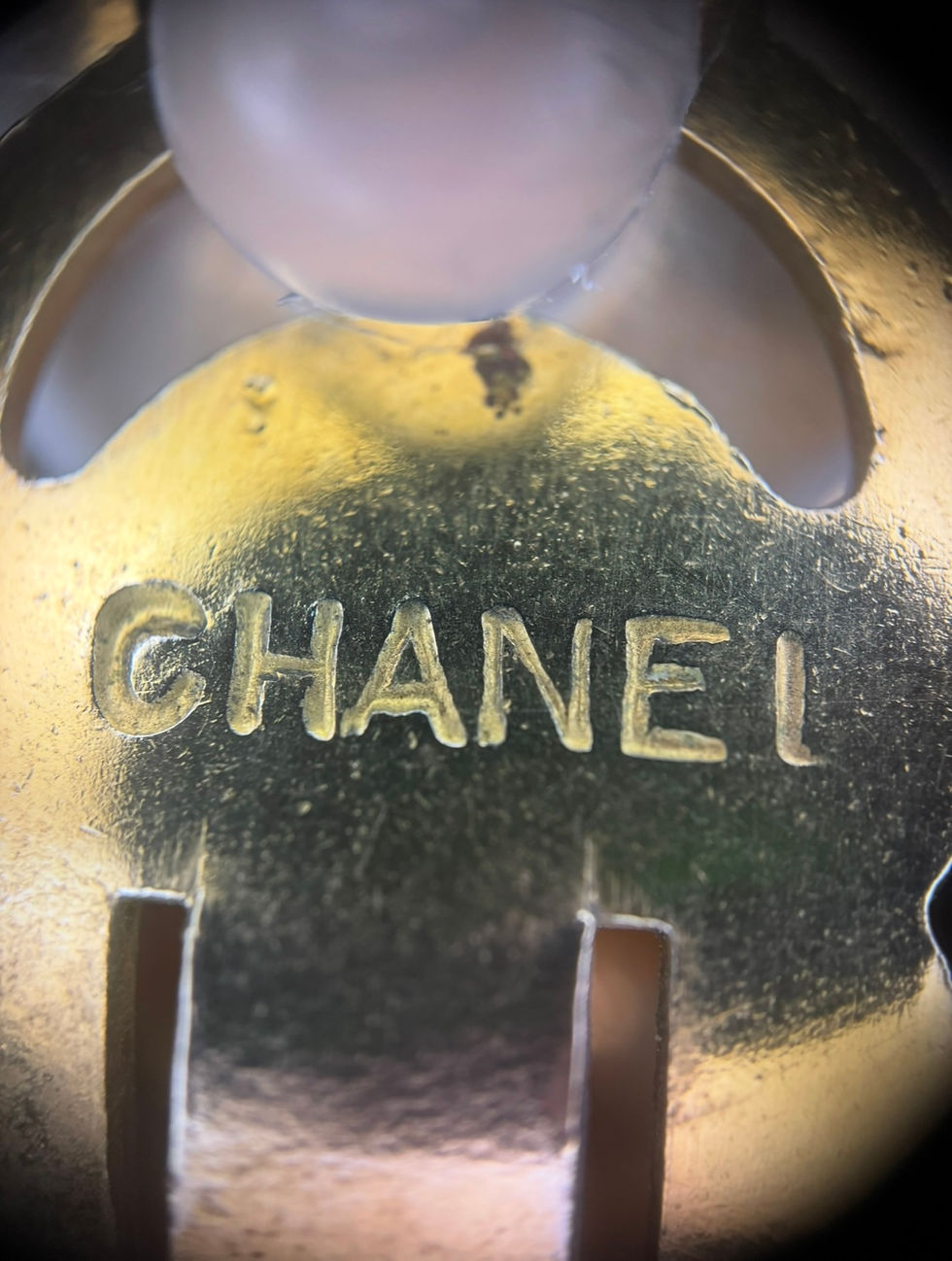 Thumbnail: Chanel Vintage 54-71 Gold-Plated Large Hoop Clip-on Earrings