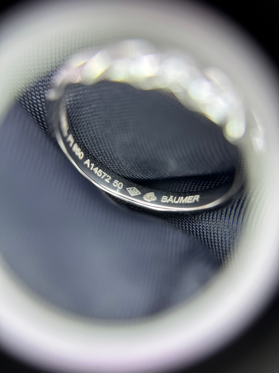 Thumbnail: Chanel 2020 Coco Crush Matelisse Marriage Triple Row Diamond Platinum Ring PT950