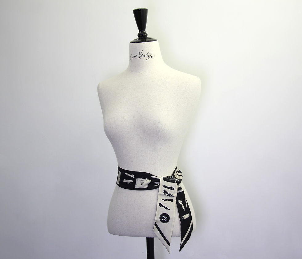 Thumbnail: Chanel 21B 100% Silk Twilly Black & Beige CC Scarf
