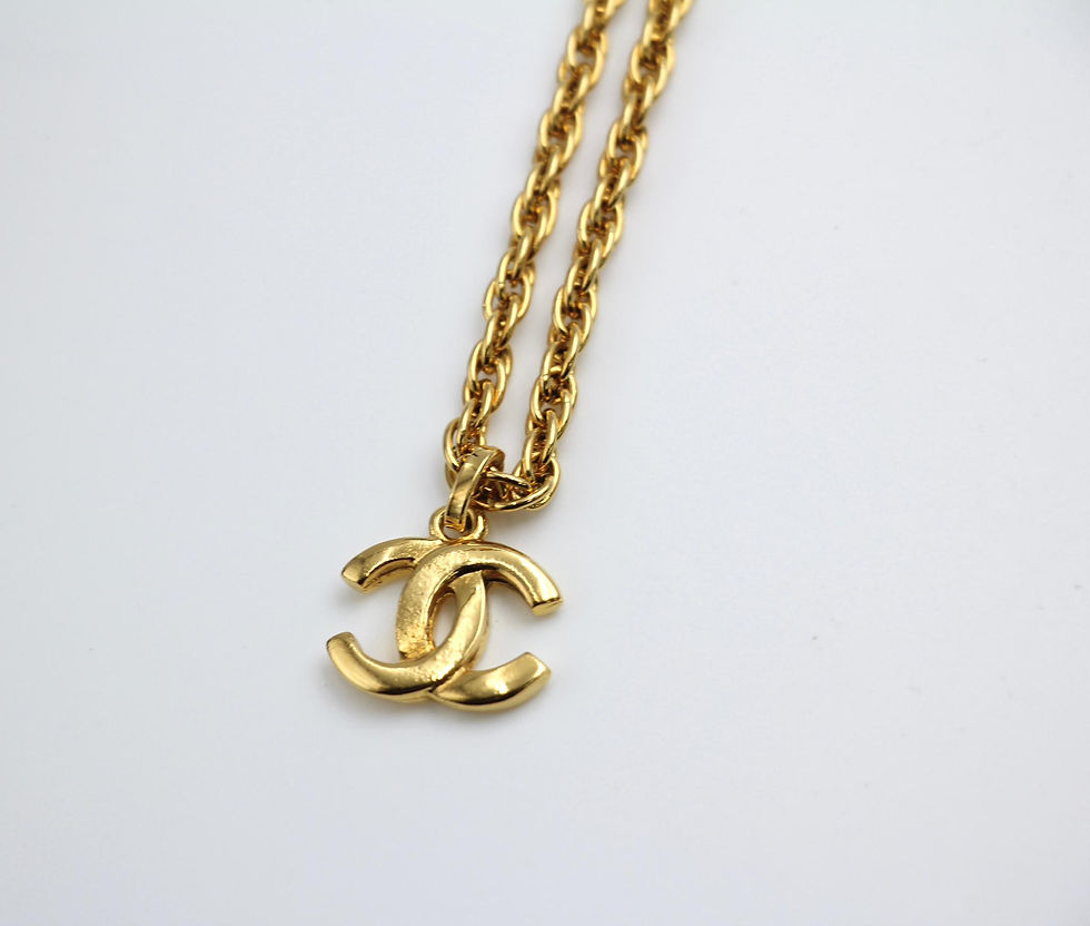 Thumbnail: Chanel Vintage 81-85 Gold-plated Chain Collarbone Necklace