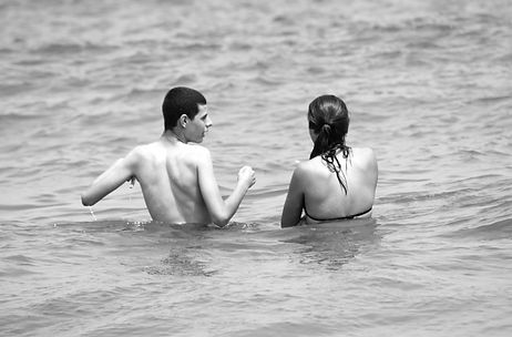 devon and laney_beach_edited.jpg