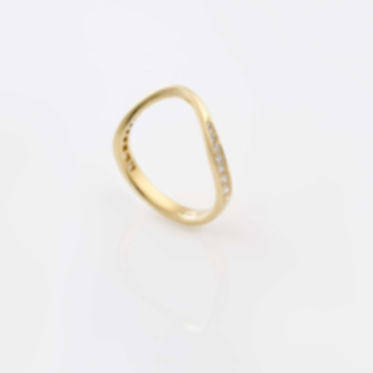 Diamond Pavé Stacking Band | 18K Fairmined Gold Ring