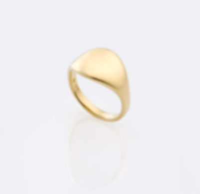 Solid Signet Ring | 18K Fairmined Gold