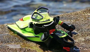 Gelb Schnorchelausrüstung