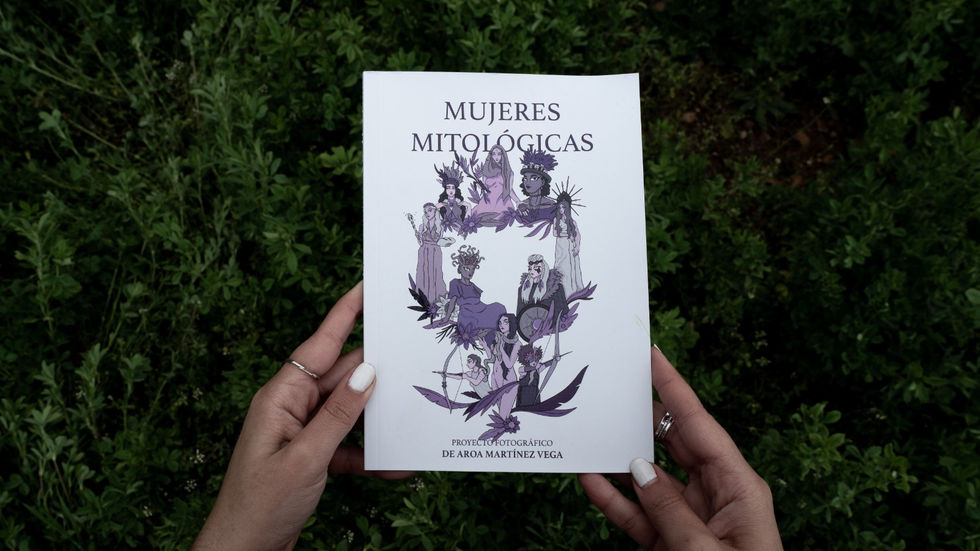 PORTADA ILUSTRADA (SOFÍA SANZ CURIEL)