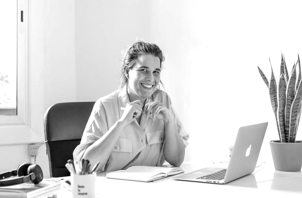 Nadia Puig_Office