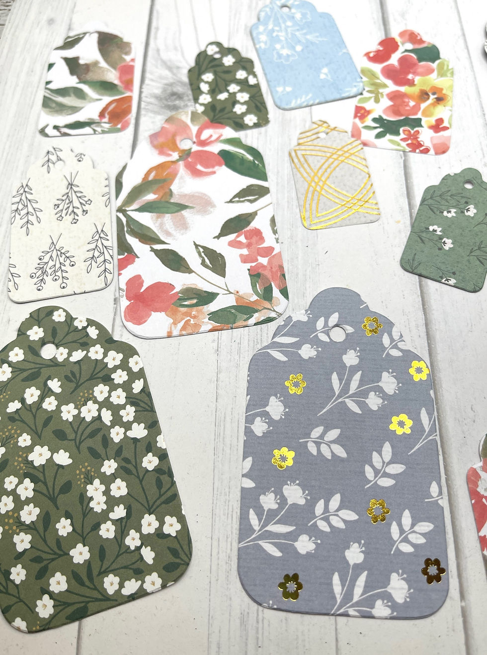 Thumbnail: Floral Gift Tags Assortment 30 Pieces Junk Journal Tags Variety Tag Set Patterne