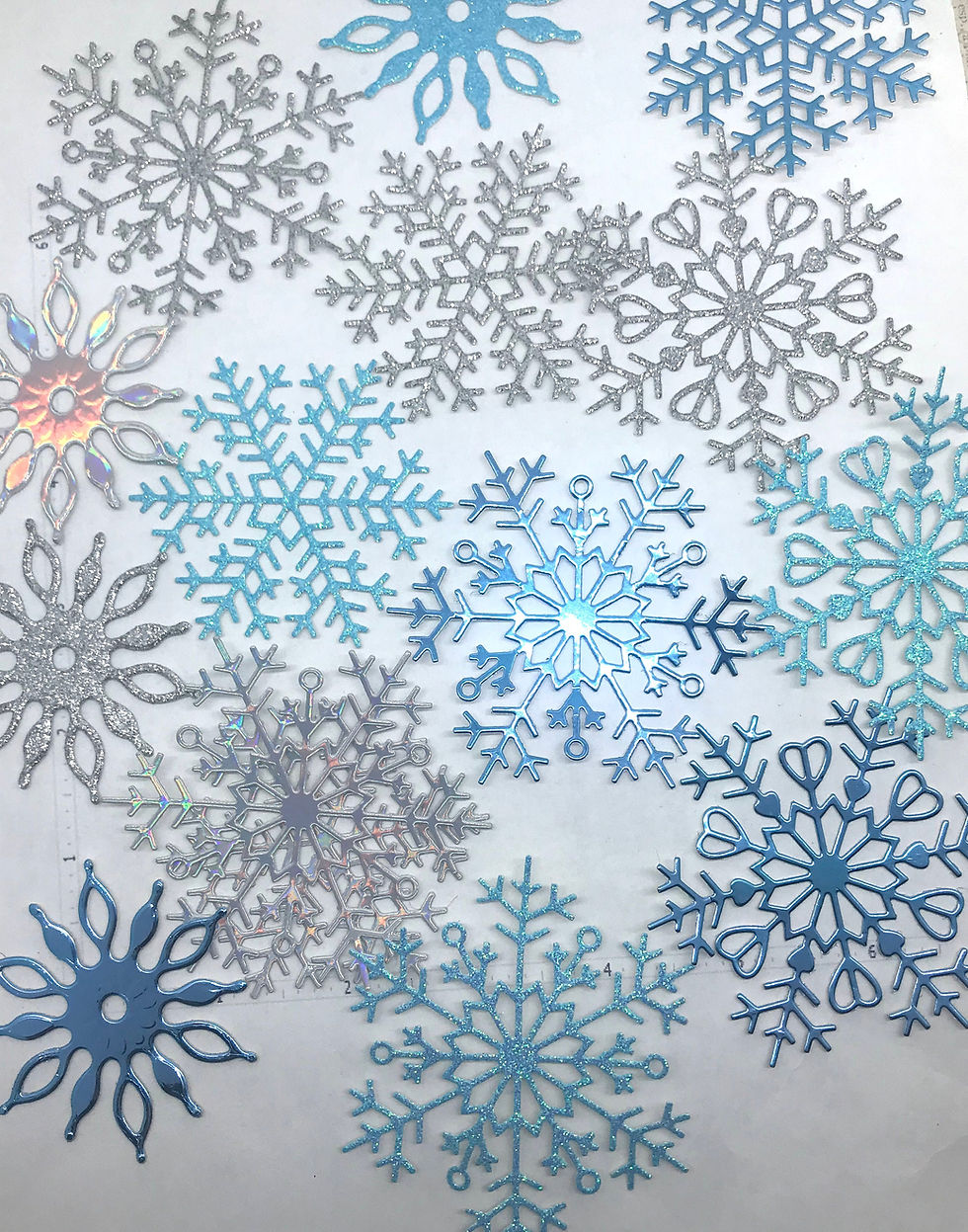 Die Cuts Snowflakes Winter Large 8 Pieces