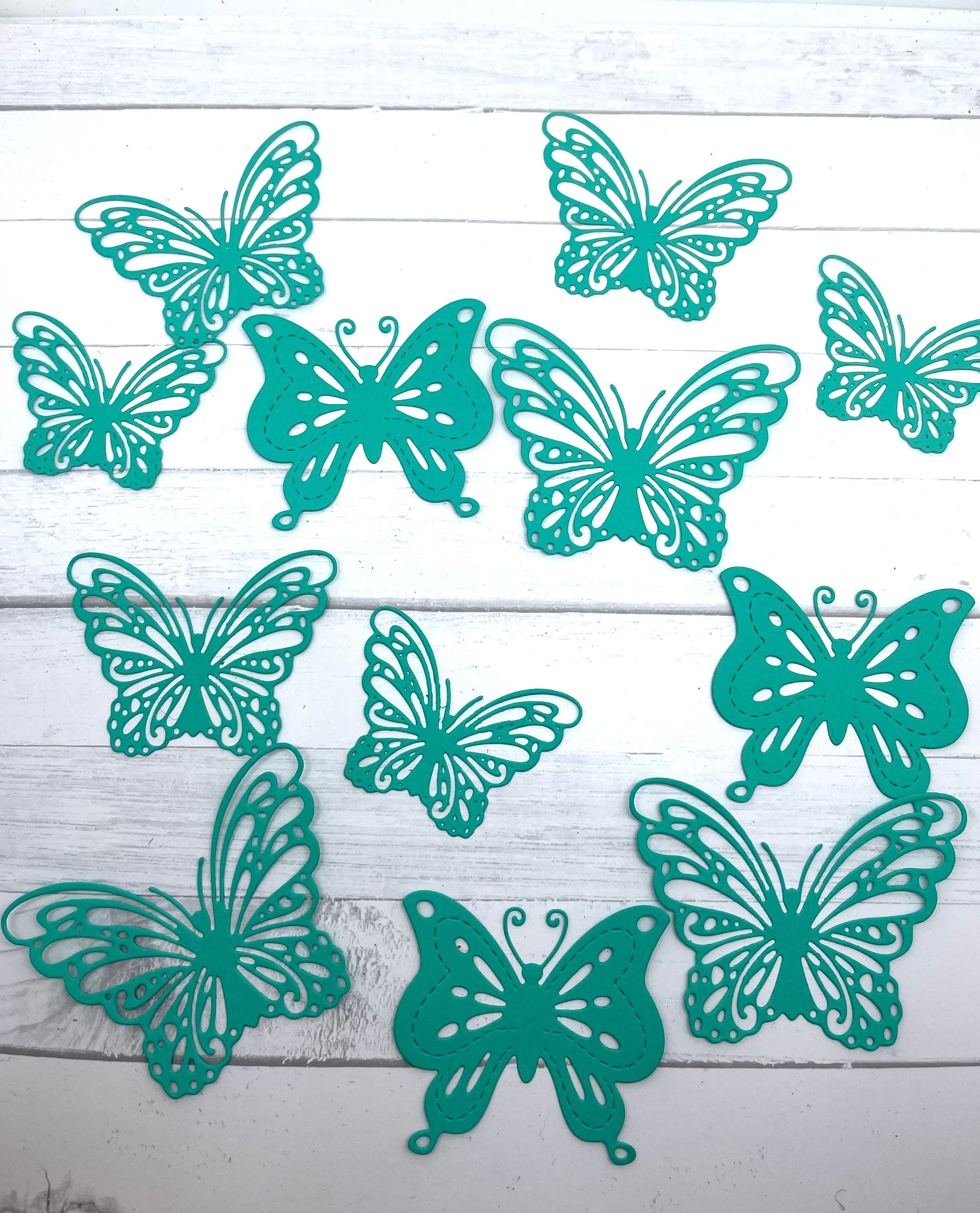 Die Cuts Butterfly 12 Pieces Green Turquoise Basic Cardstock
