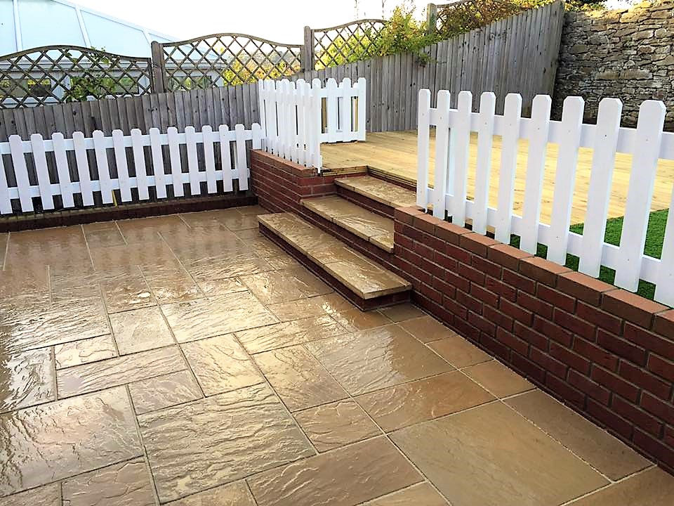 Thumbnail: Patio in riven buff / sandstone.  Laid using our 3 size pattern
