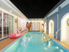 DV-2000 Freedom PoolVilla 2