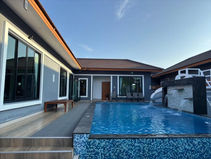 DV-1956 Aqua Haven 4