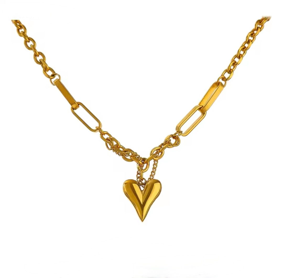 Collier coeur en acier inoxydable doré