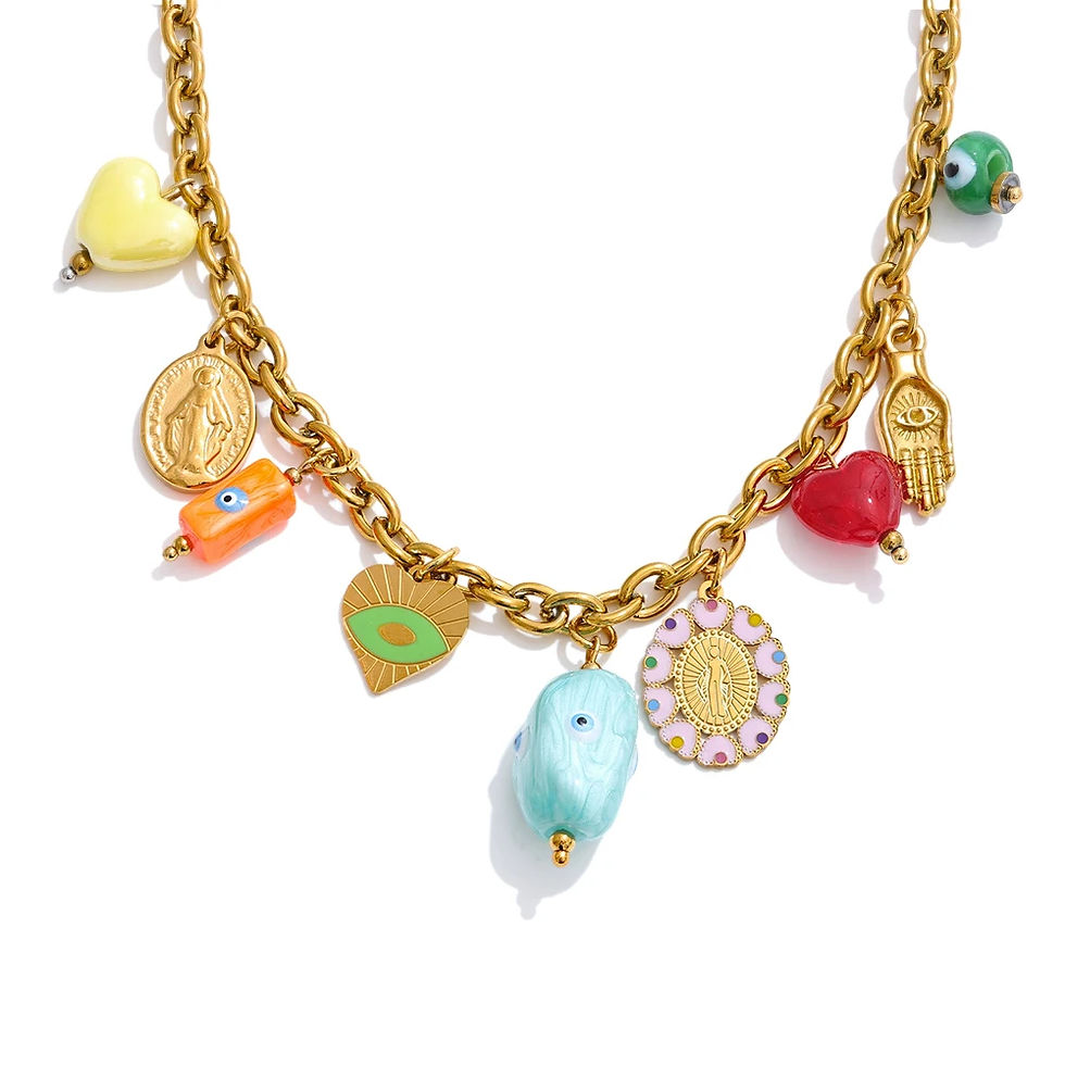Collier Maïa avec des charms