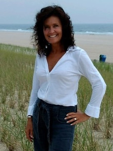 Holly Muia, Realtor on Long Beach Island, NJ