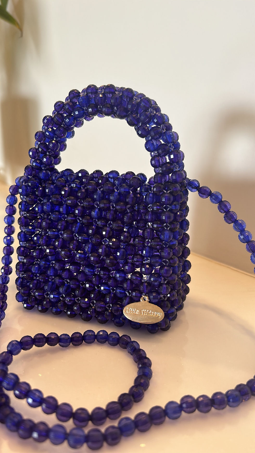 Thumbnail: Mini crystal sling