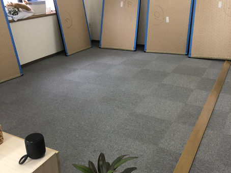 頭痛、首肩コリ、腰痛に悩む30代女性。