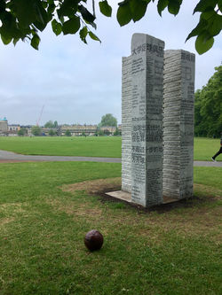 Sculture plus tree leaves May 2018
