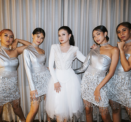 Rossa Bening's Clinic Anniversary