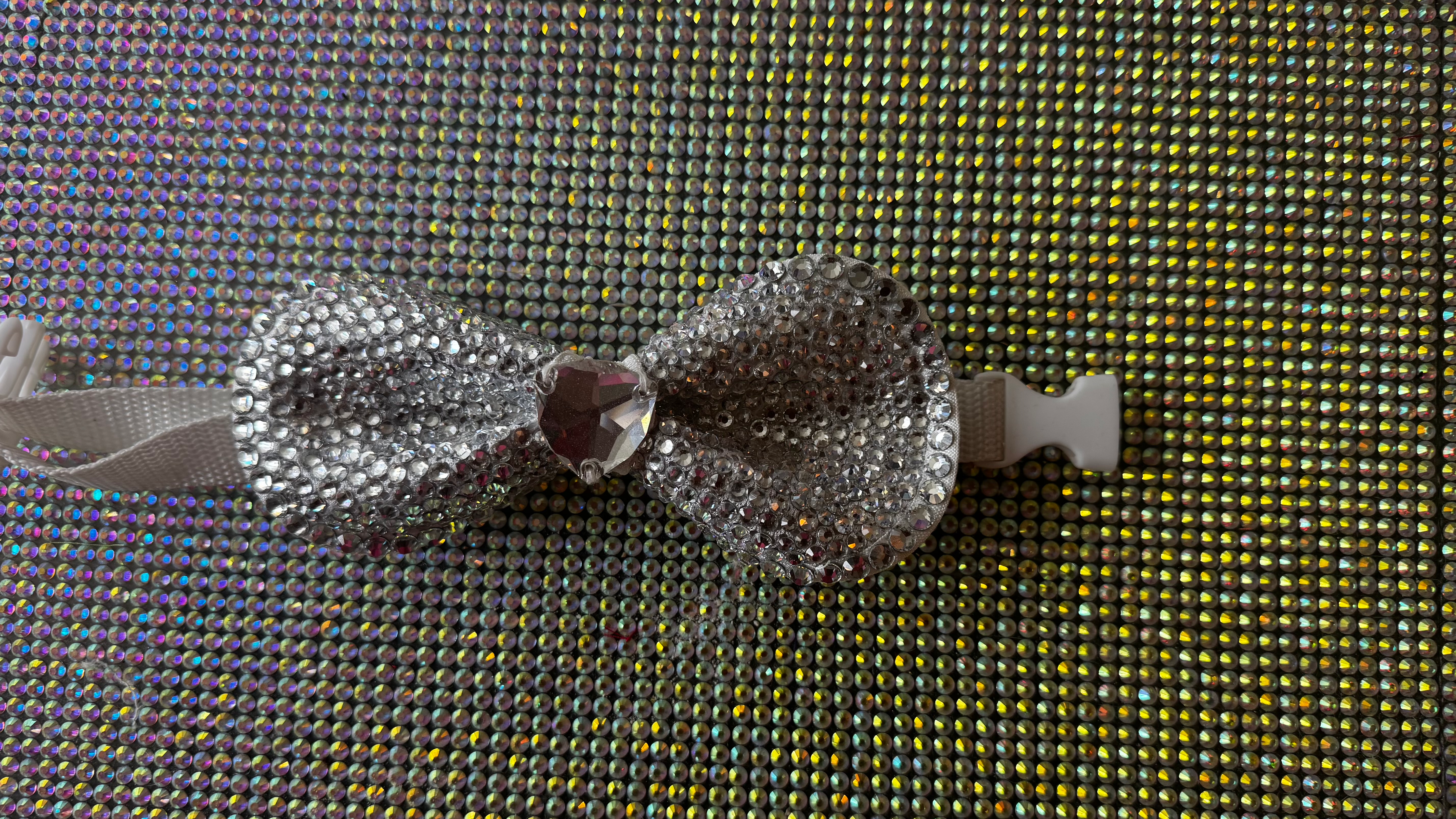 Crystal Swarovski infinity ♾️ Bow (medium )