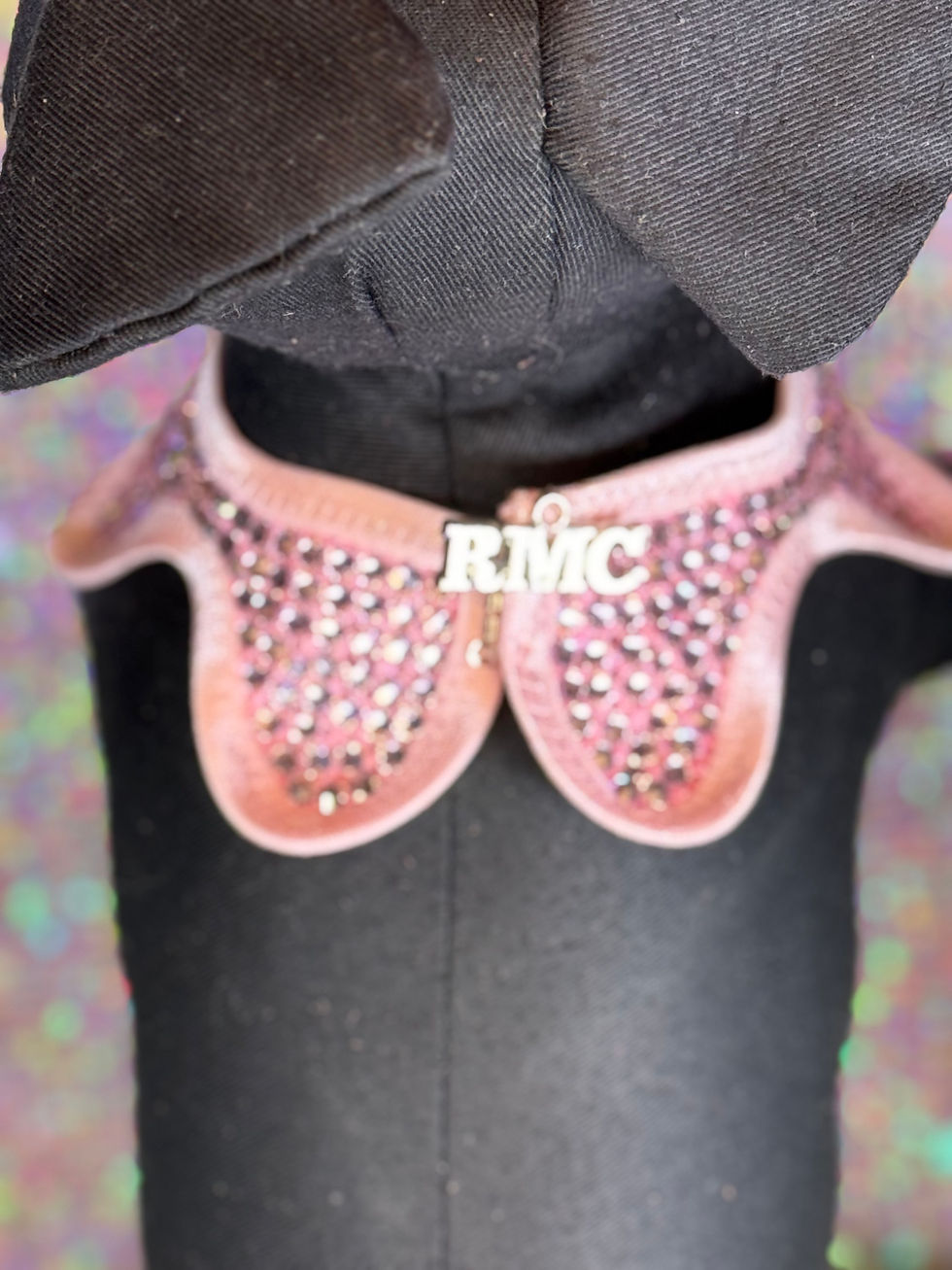 Thumbnail: Pink Wave Collar (medium)