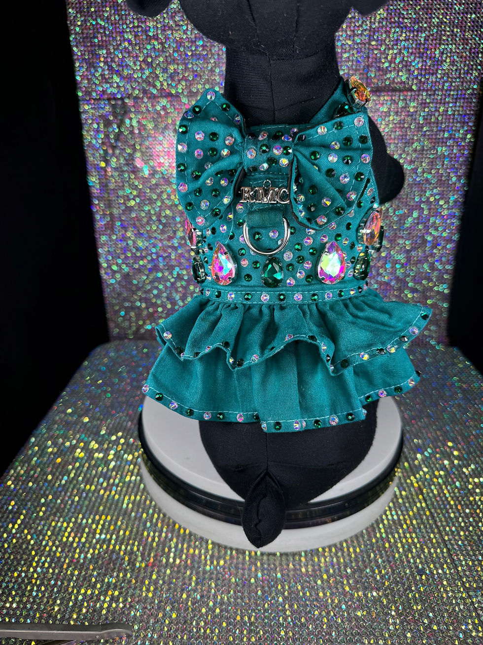 Thumbnail: Green   Dress  (small)