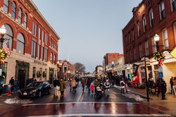 HudsonHolidayStroll-96
