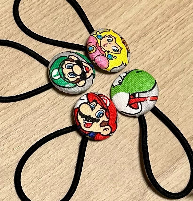 Thumbnail: Racing Kart Button Bobbles