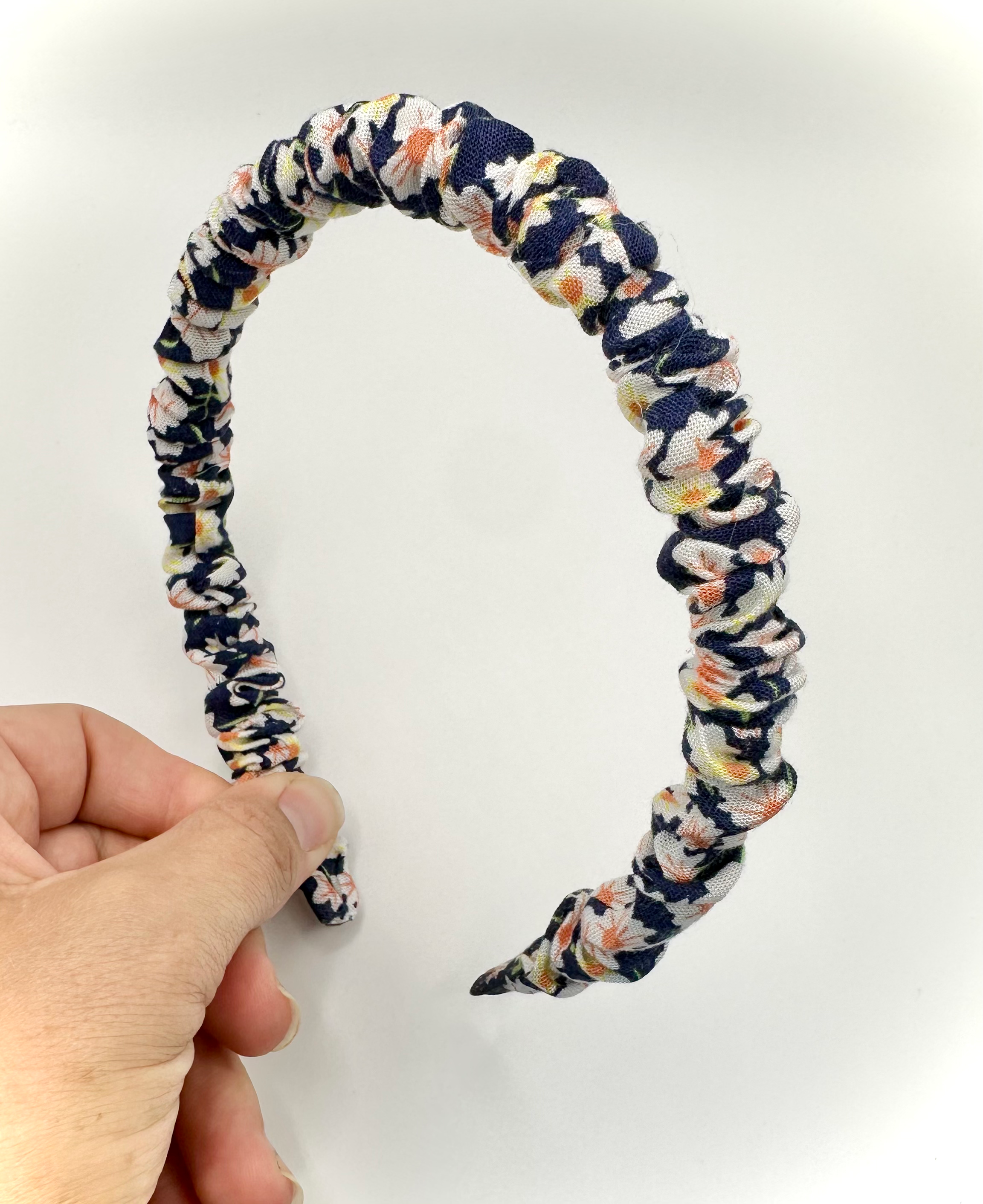 Daisy Scrunchie Headband 