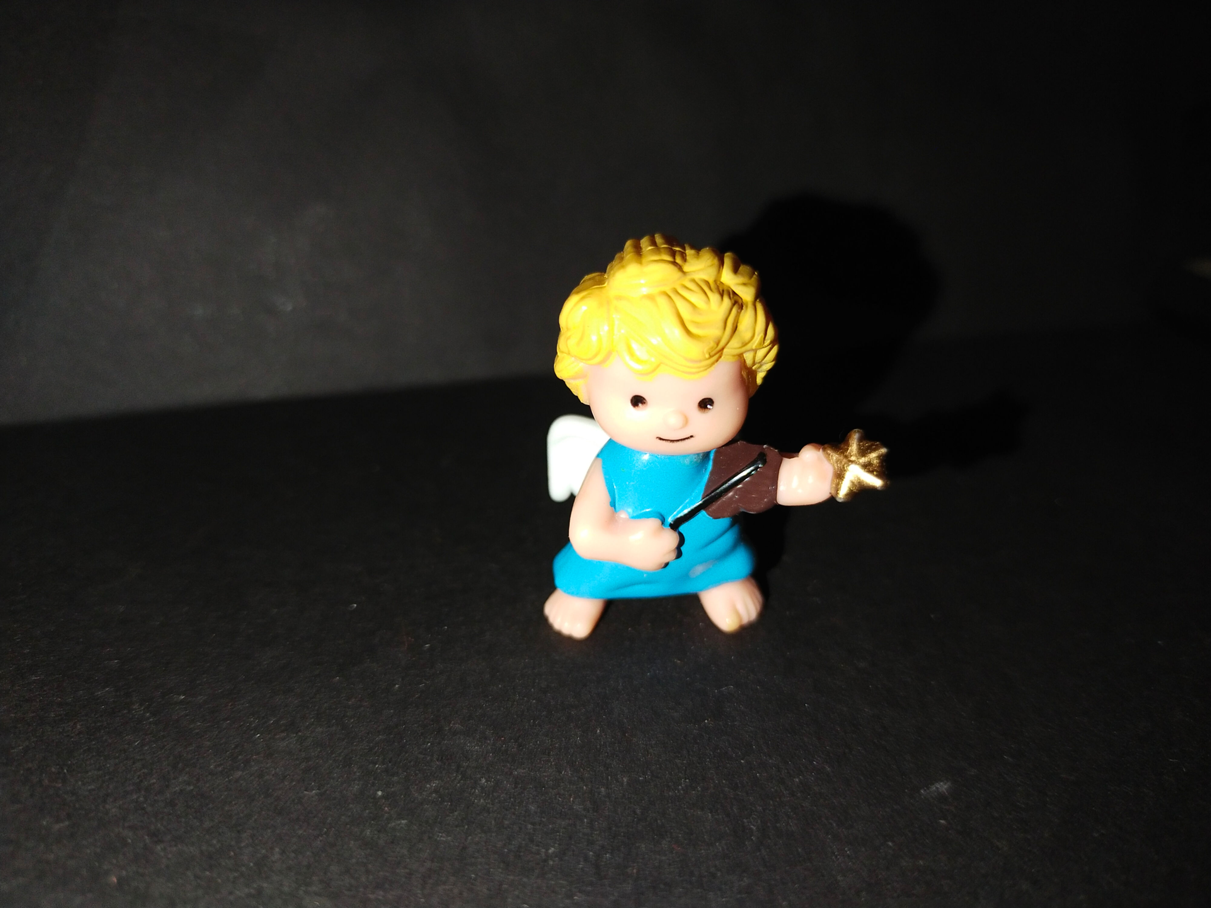 Roztomilý andílek s hvězdičkou