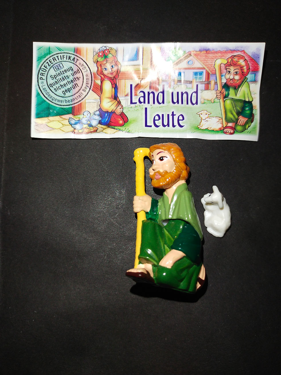 Figurka pastýře s beránkem, Land und Leute