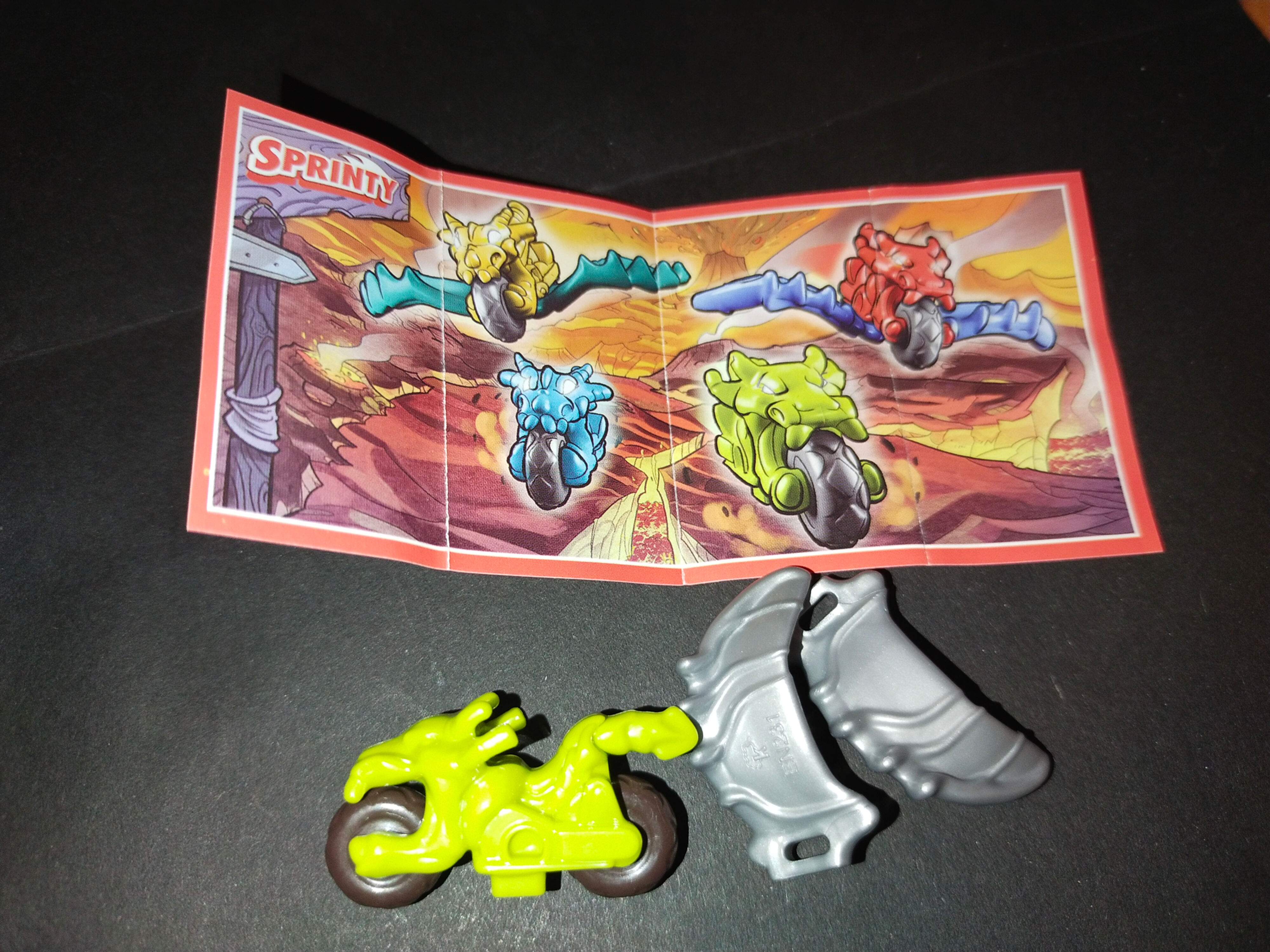 Sprinty Čtyřkolky DV134 s bpz: zelená a stříbrná motorka