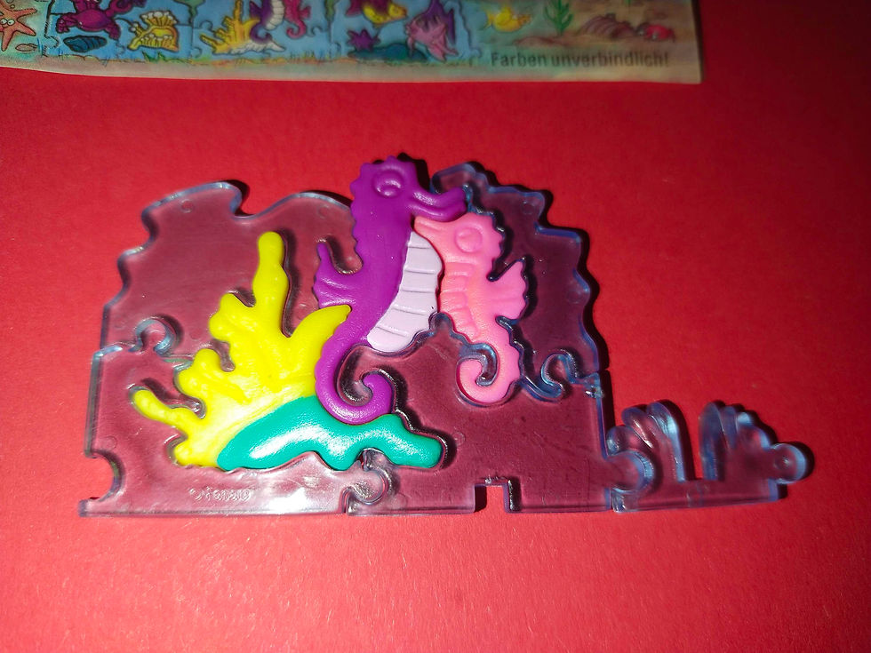 Plastiková ozdoba s mořskými koníky