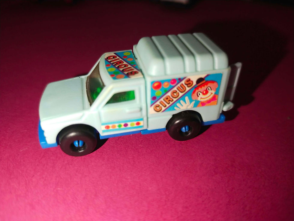 Modrý cirkusový náklaďák hračka