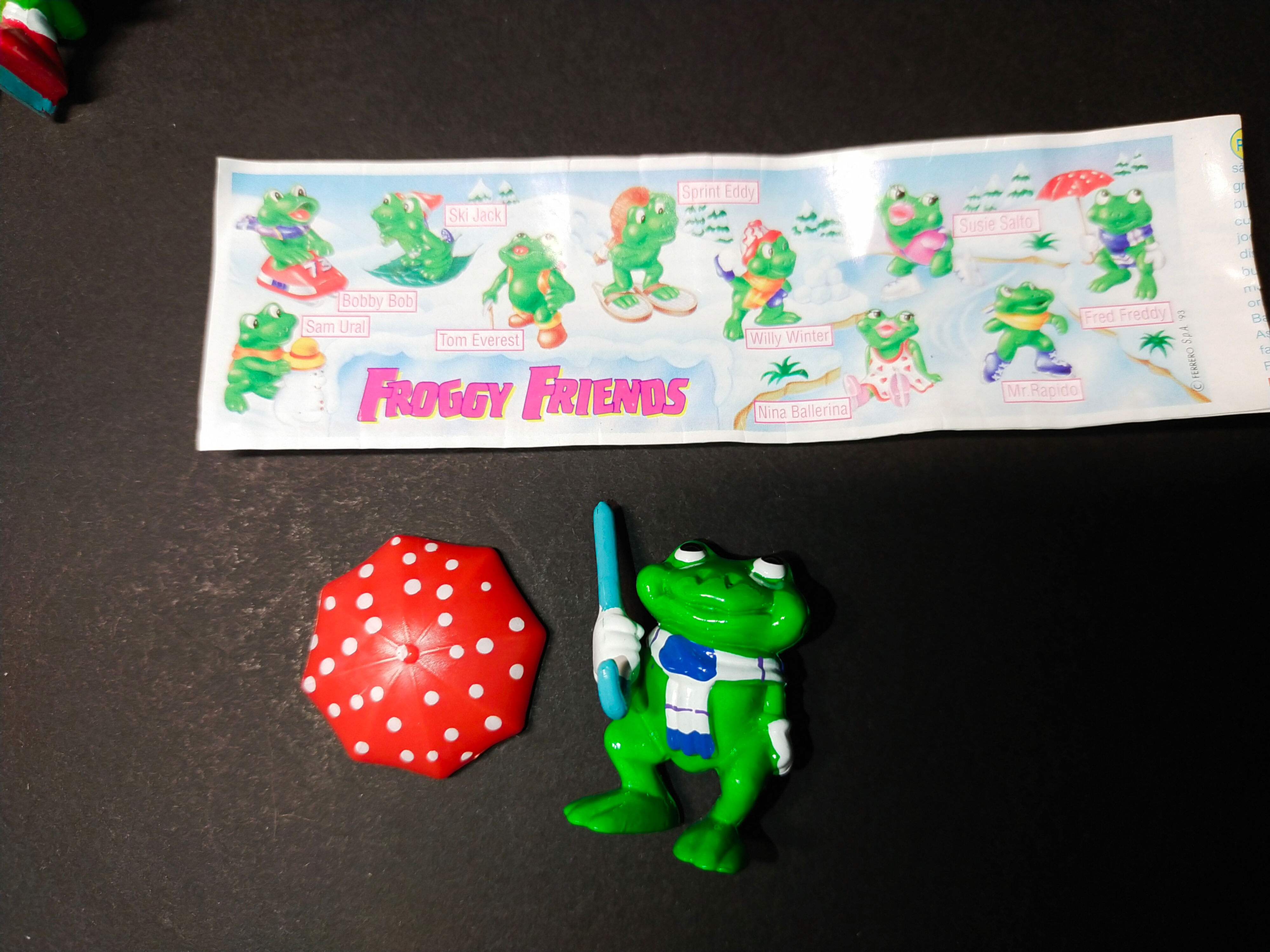 Figurky Frosch Friends: zelená žabka s deštníkem