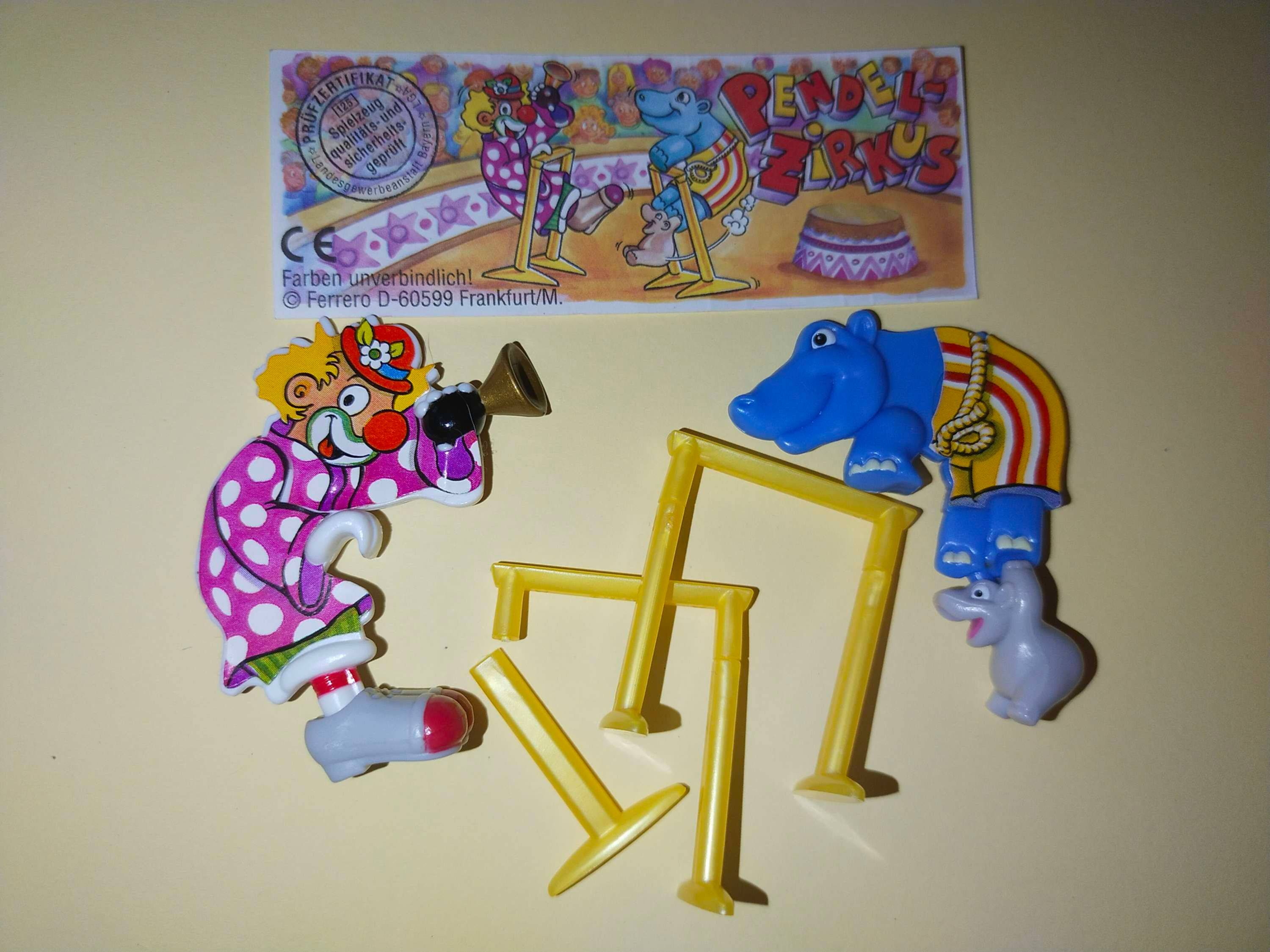 Klaun a hroch z Pendel-Zirkus sady