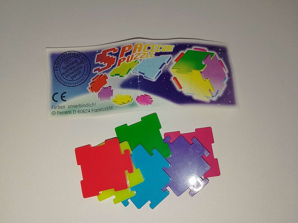 Barevné plastové puzzle Space Power v sáčku