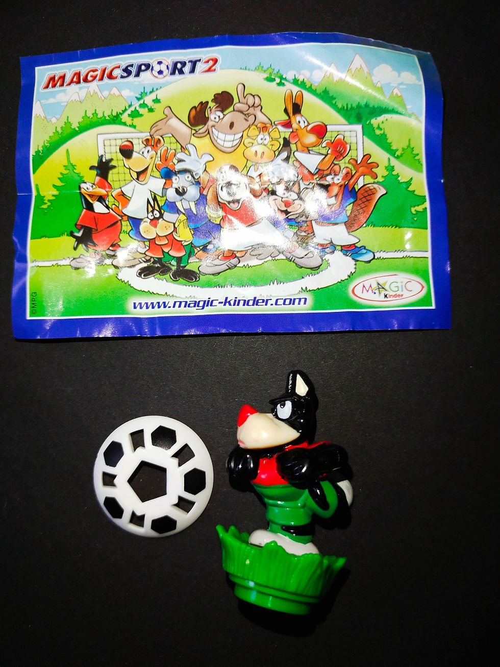 Miniatura: Figurky fotbalistů a míč, sběratelská hra