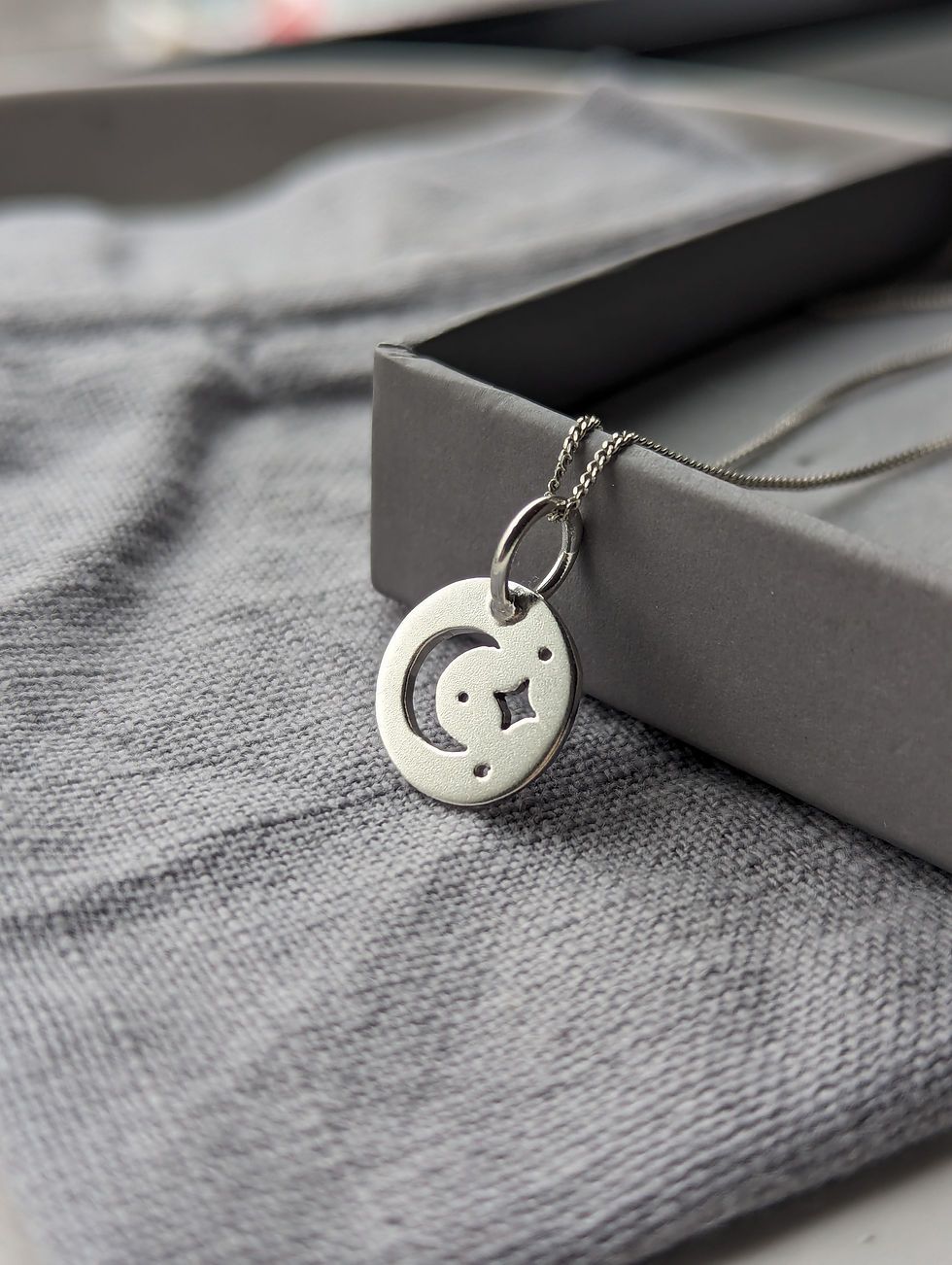 Thumbnail: Starry Night Pendant