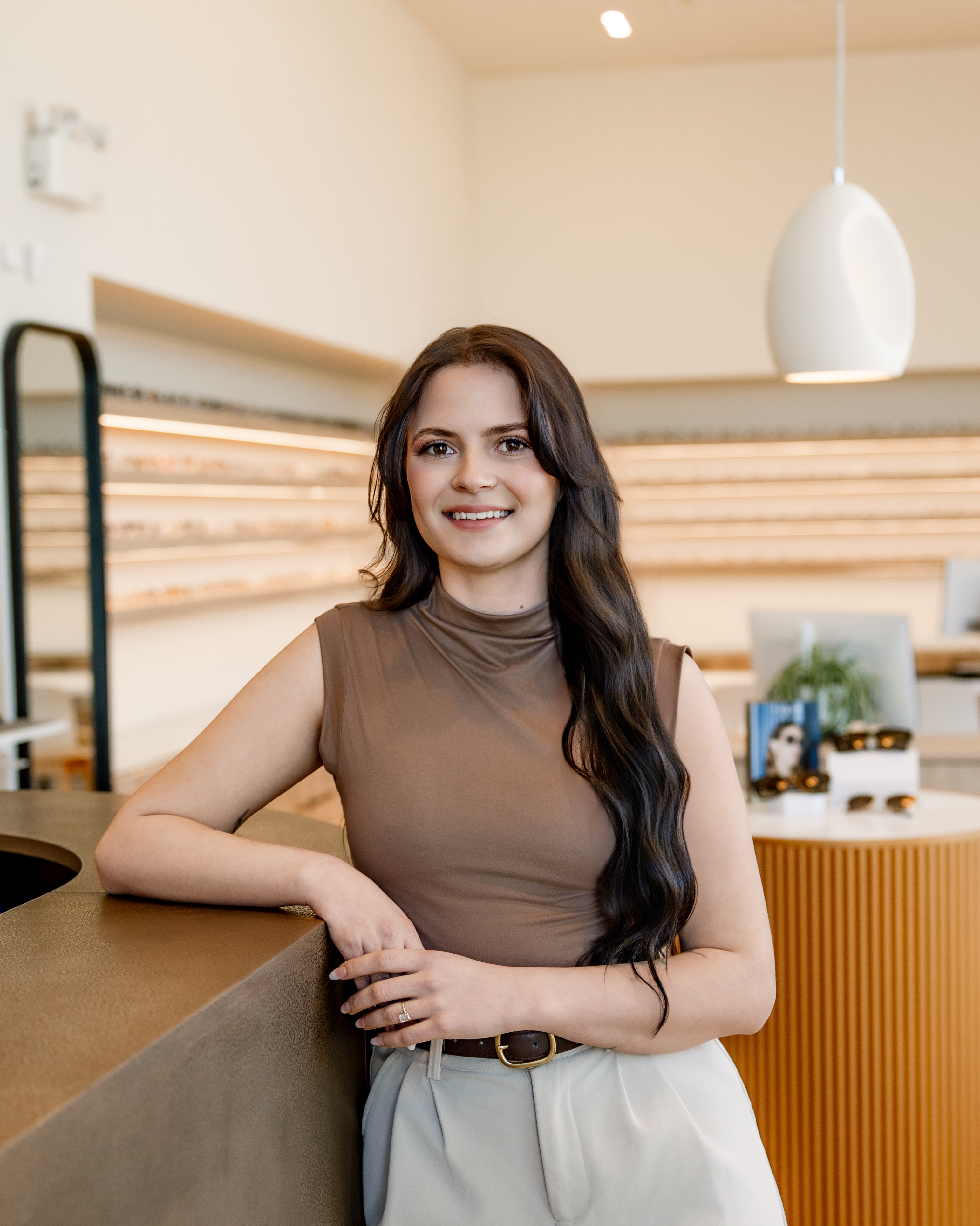 Hailey Bowie - Student Optician - Lakeview Optometry (4).jpg