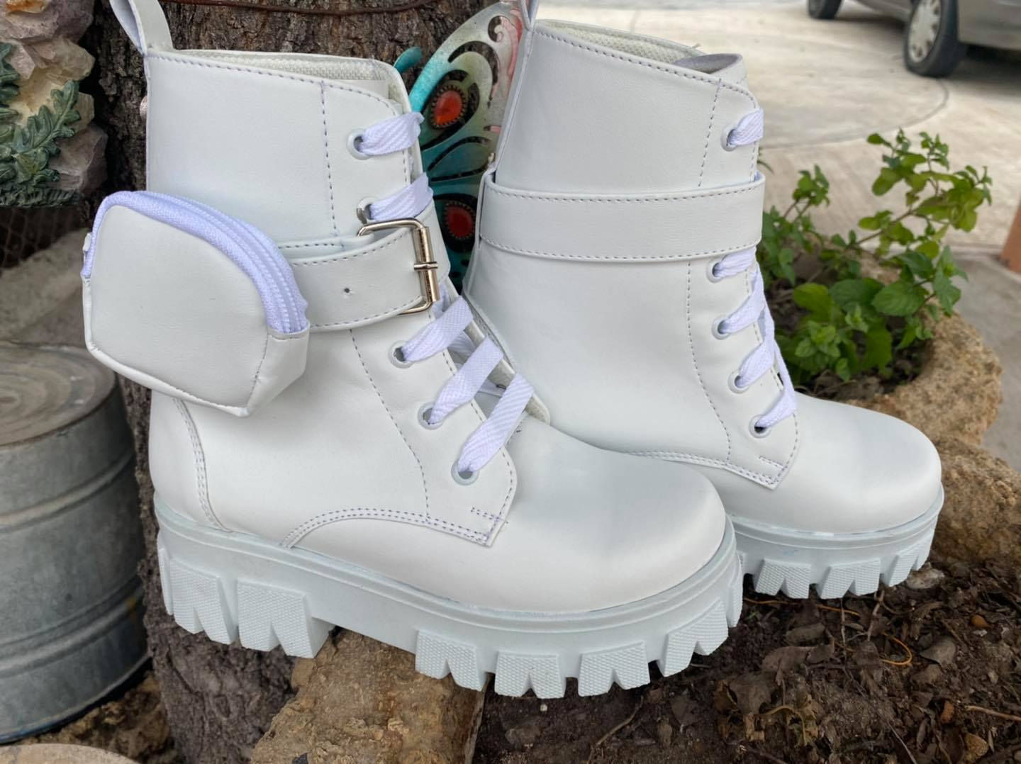 BOTIN BABYWHITE