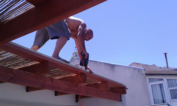 שי רז נגר אומן