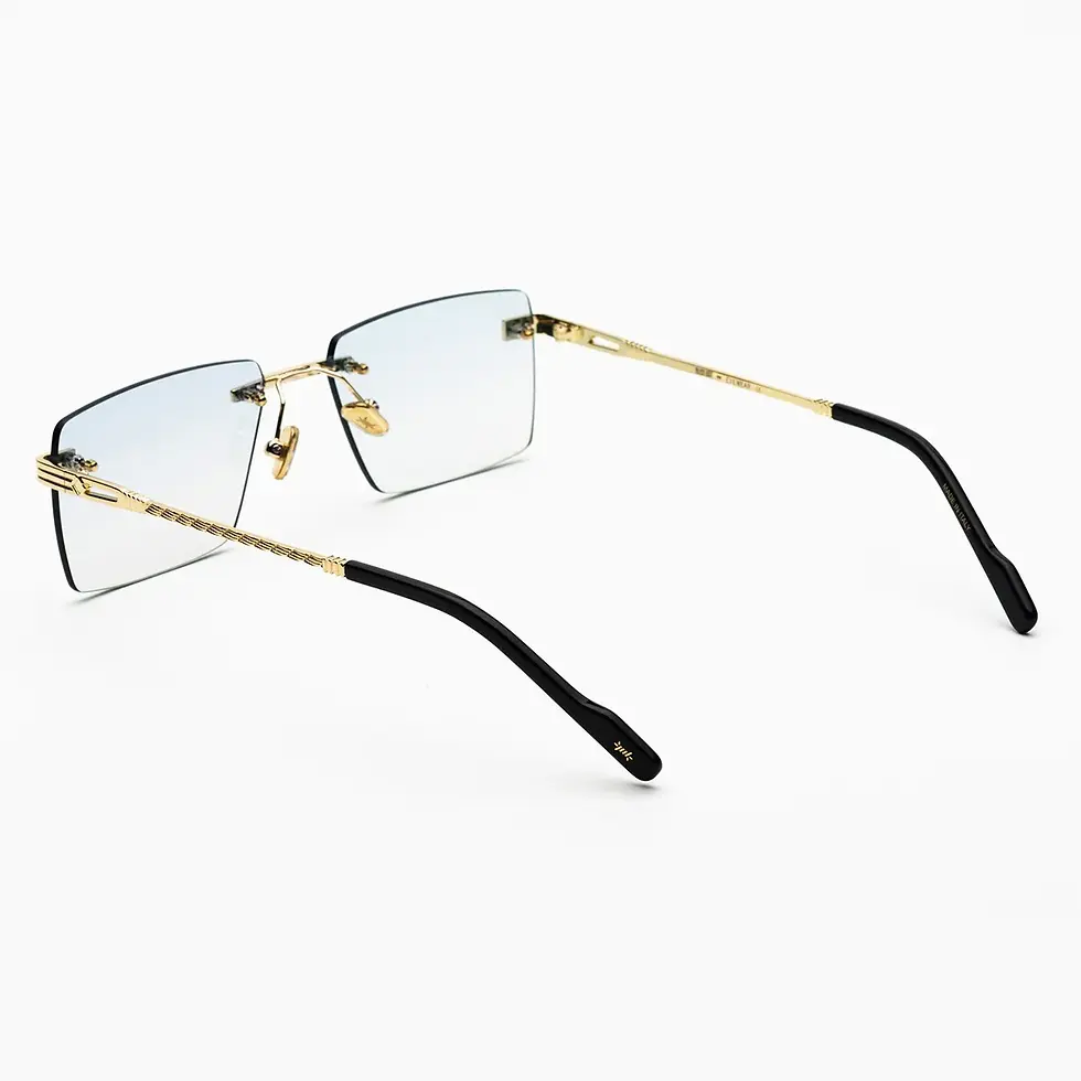 Thumbnail: Travis oro