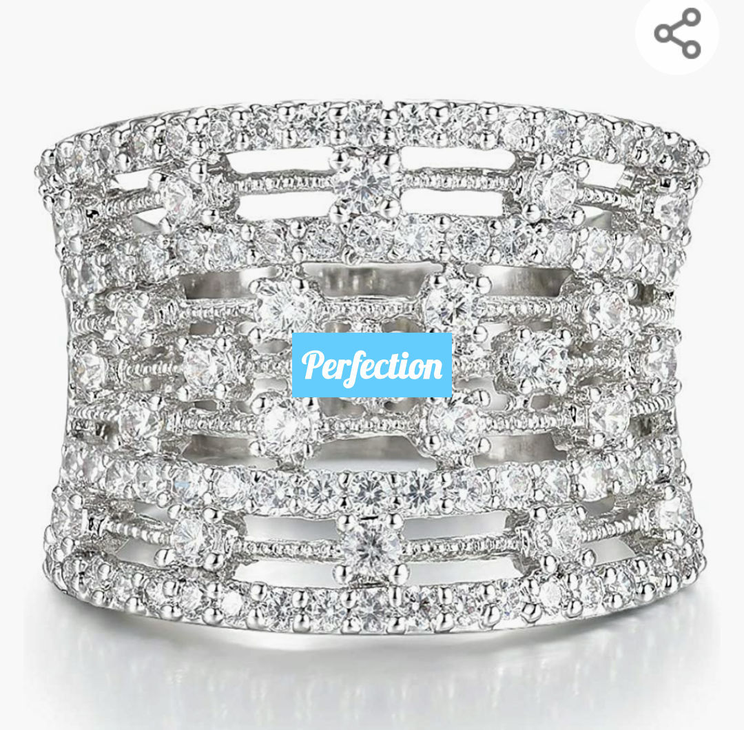 Sterling silver elegant cocktail ring kissed by Czs