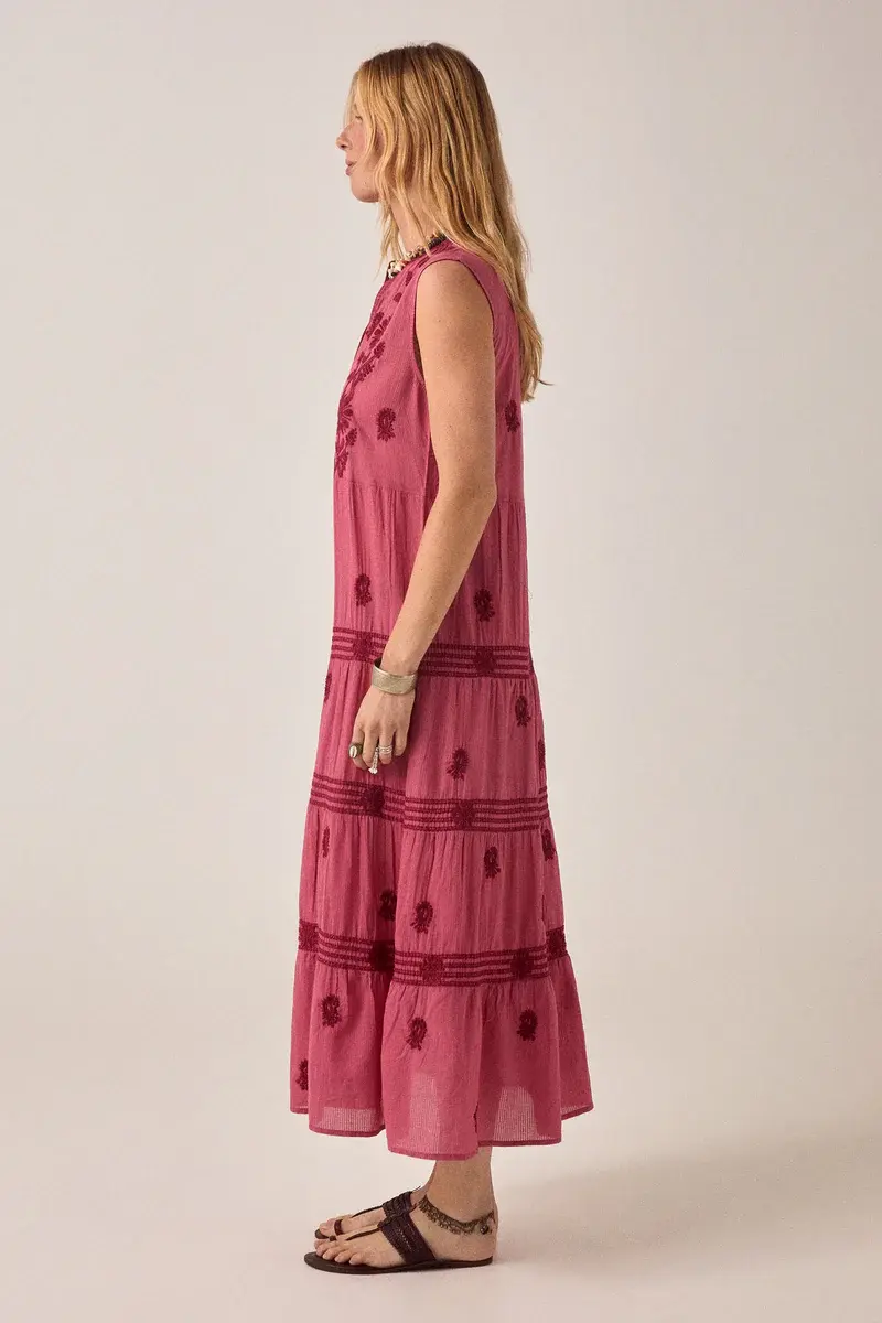 Miniatura: LILI SLEEVELESS DRESS by Maison Hotel