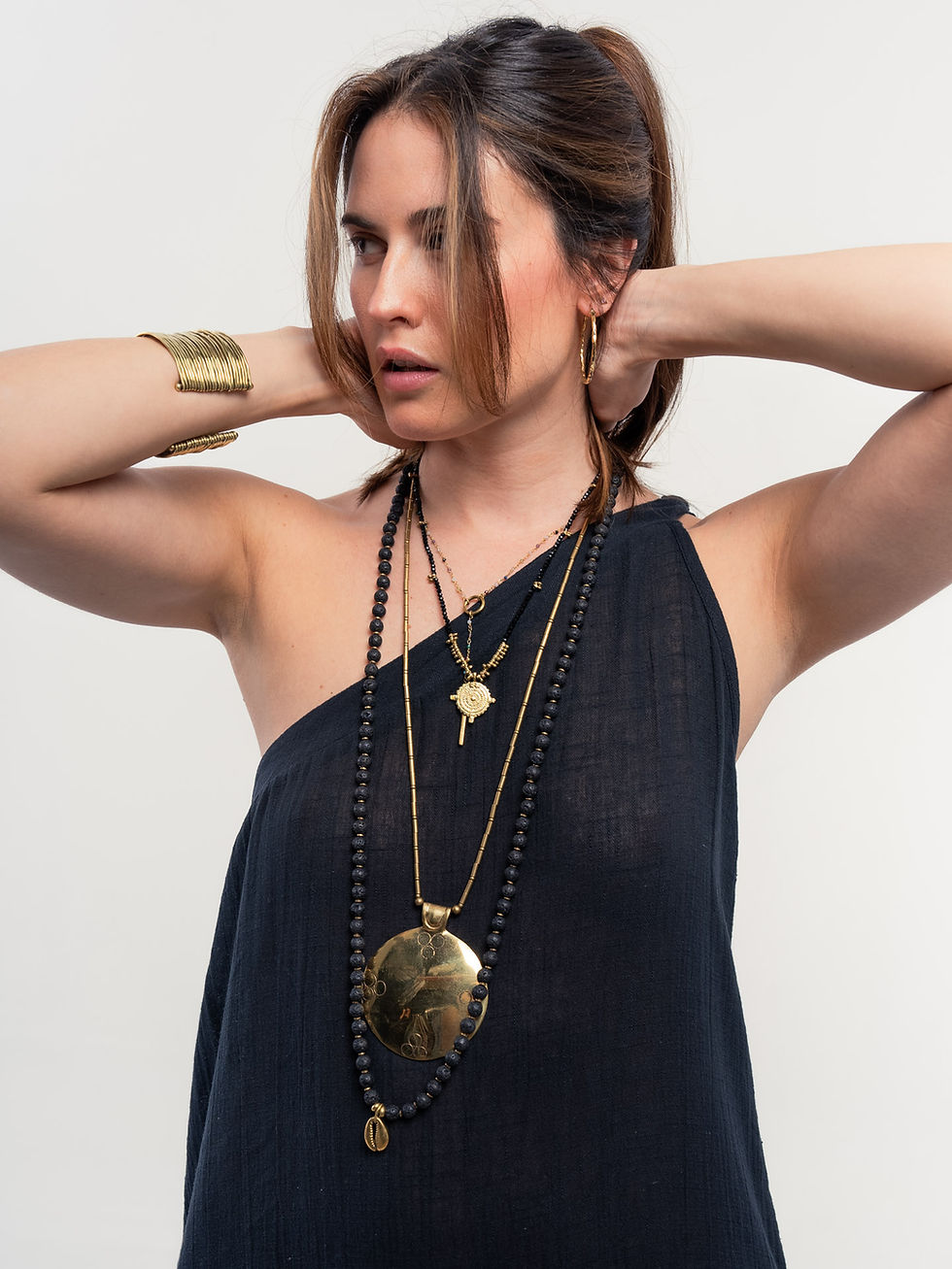 Miniatura: KANDHA SHOULDER DRESS