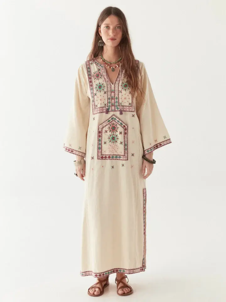 AMIRAN DRESS CHOTI HOLY by Maison Hotel
